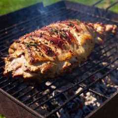 Telecí kýta 35-40 kg, na gril, přesná cena na optání (T),