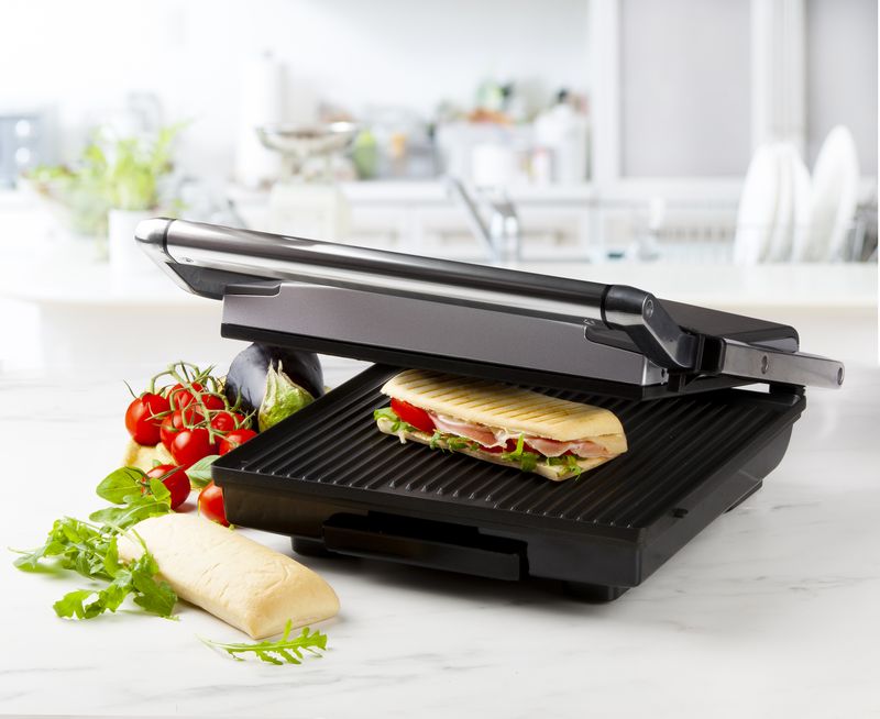 Kontaktní gril  – Panini Cool Touch, nerezové provedení, GSDO 9225G